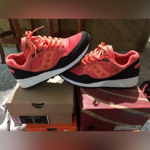 COPY - Saucony shadow 6000 betta pack nice kicks kith coral sz 9